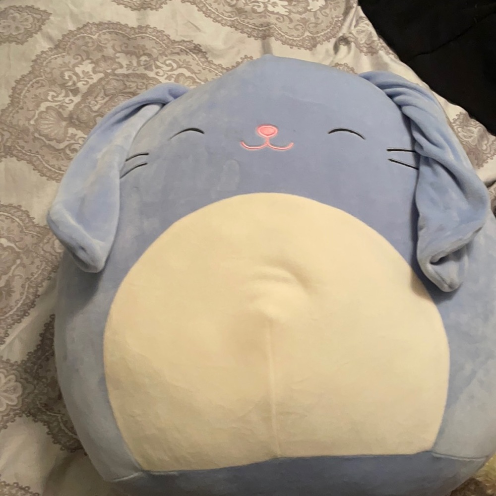 BRAND NEW SEBASTION SQUISHMALLOW